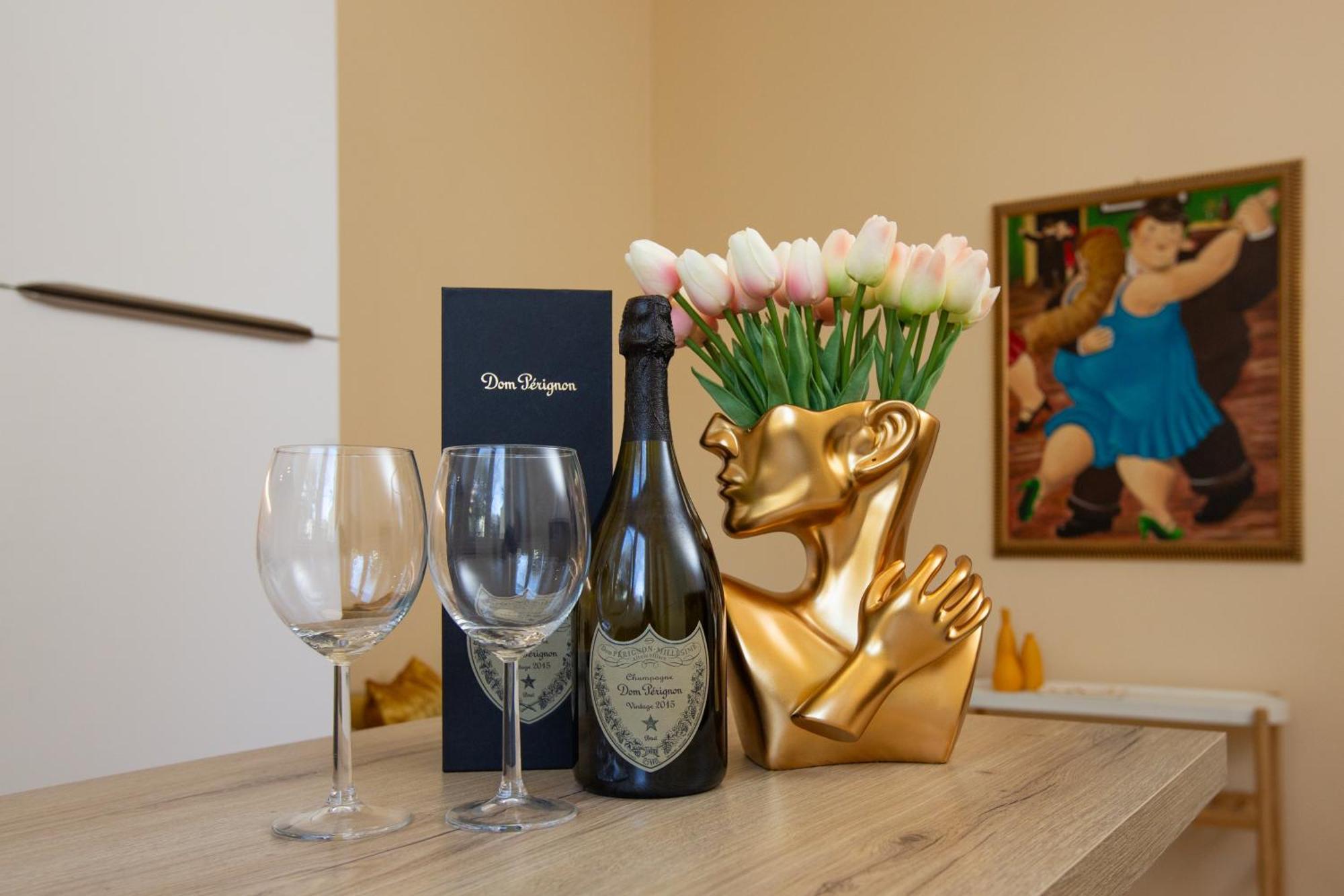 Artstay Luxury Apt Sempione, City Centre — Photos 3